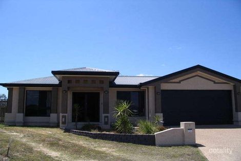 Property photo of 7 Whitewood Close Mount Louisa QLD 4814