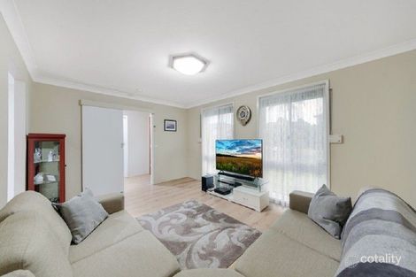 Property photo of 30 Clennam Avenue Ambarvale NSW 2560