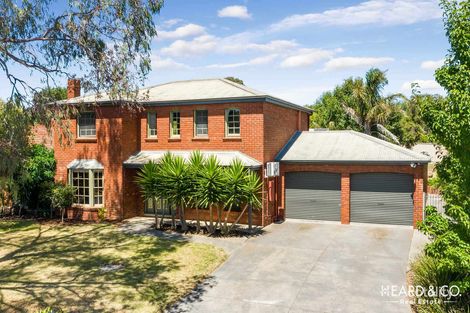 Property photo of 6 Cairinini Court Strathdale VIC 3550