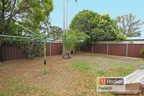 Property photo of 25 Tarawa Road Lethbridge Park NSW 2770
