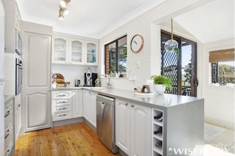 Property photo of 37 Merrendale Avenue Gorokan NSW 2263