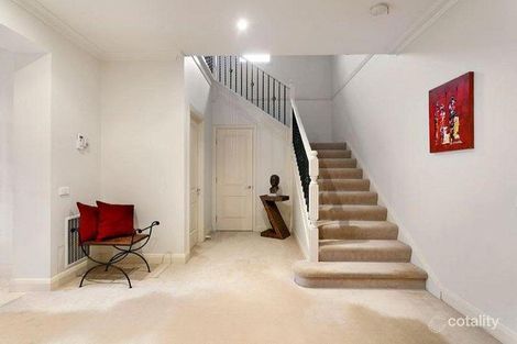 Property photo of 1/3 Aintree Road Glen Iris VIC 3146