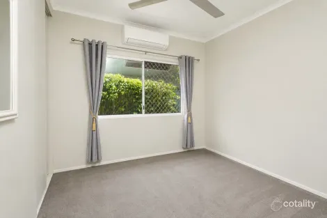 Property photo of 10 Whale Close Kewarra Beach QLD 4879
