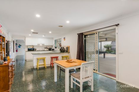 Property photo of 61 Chittenup Bend Sydenham VIC 3037