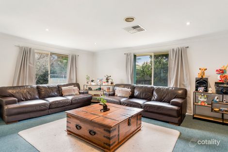 Property photo of 61 Chittenup Bend Sydenham VIC 3037