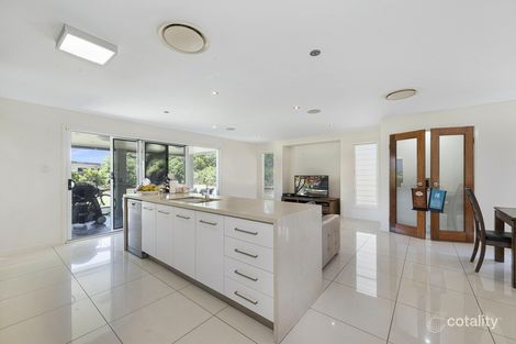 Property photo of 27 Masthead Drive Bargara QLD 4670