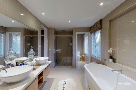 Property photo of 7 Peppermint Grove Taylors Hill VIC 3037