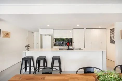 Property photo of 4/9 Rawlinson Street Murarrie QLD 4172