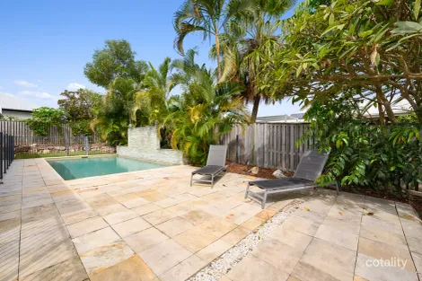 Property photo of 10 Pacha Close Coomera QLD 4209