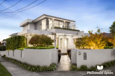 Property photo of 5 Noble Avenue Strathmore VIC 3041