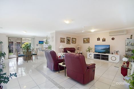 Property photo of 1/5 Medoc Place Tweed Heads South NSW 2486