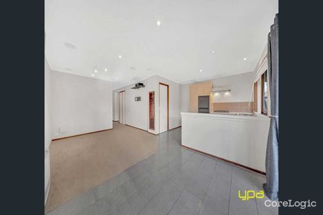 Property photo of 21 Cranbourne Place Cranbourne VIC 3977