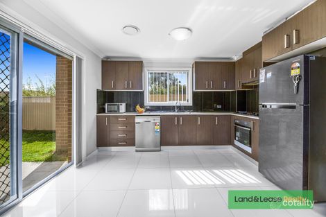 Property photo of 2/18 Doonside Road Doonside NSW 2767