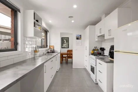 Property photo of 4 Gordon Street Sunbury VIC 3429