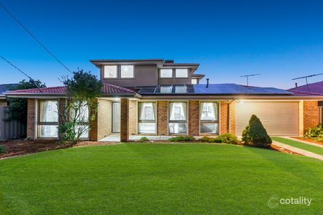 Property photo of 2 Thoonen Court Keysborough VIC 3173