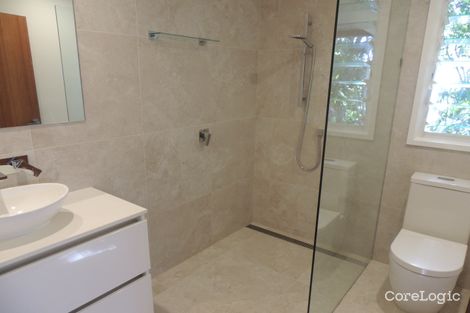 Property photo of 7 Goolara Court Ocean Shores NSW 2483