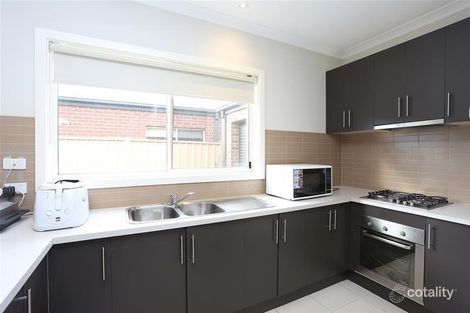 Property photo of 4 Parsley Street Caroline Springs VIC 3023