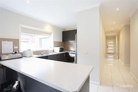 Property photo of 4 Parsley Street Caroline Springs VIC 3023