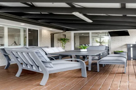 Property photo of 8 Dalley Road Heathcote NSW 2233