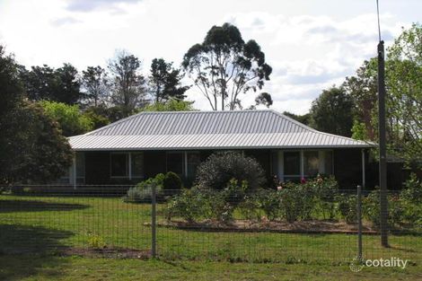 8 Kuhls Rd, Highfields, QLD 4352