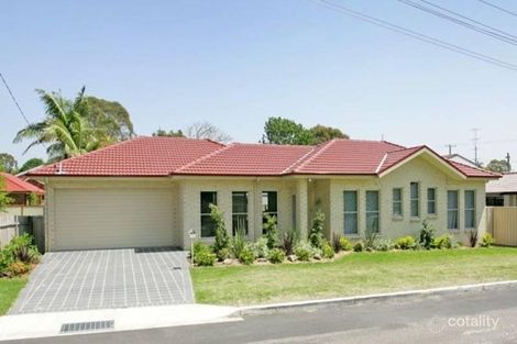 12a Suncrest Pde, Gorokan, NSW 2263