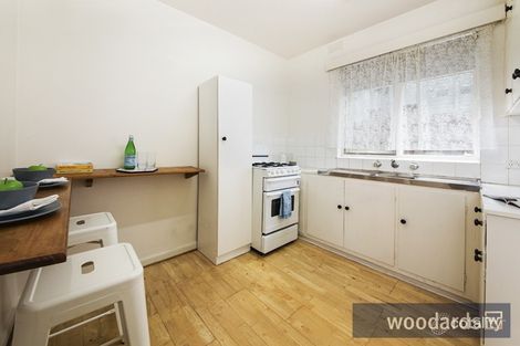 Property photo of 2/32 Shepparson Avenue Carnegie VIC 3163