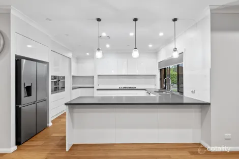 Property photo of 4 Adelaide Place Silverdale NSW 2752