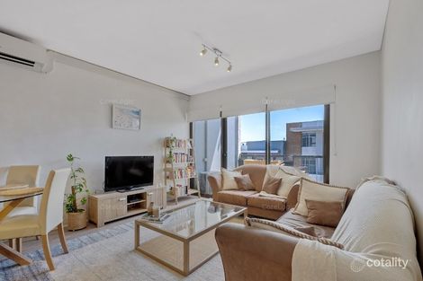 Property photo of 102/59 Breaksea Drive North Coogee WA 6163