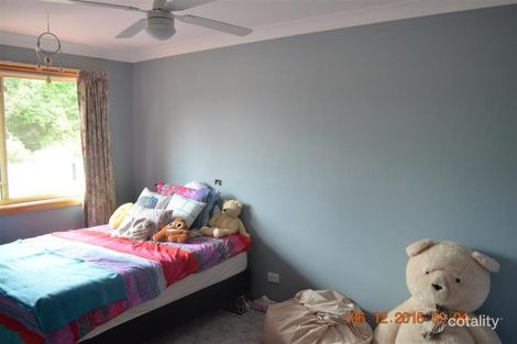 Property photo of 11 Blowering Road Tumut NSW 2720