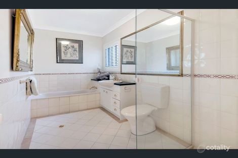 Property photo of 18 Abby Crescent Ashmore QLD 4214
