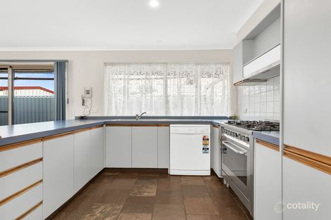 Property photo of 10 Moorabool Court Werribee VIC 3030