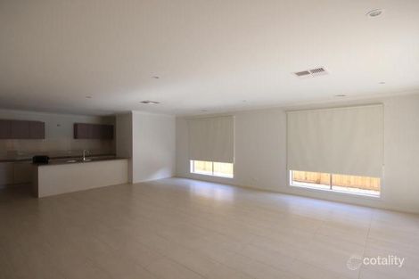 Property photo of 27 Quadrant Approach Williams Landing VIC 3027