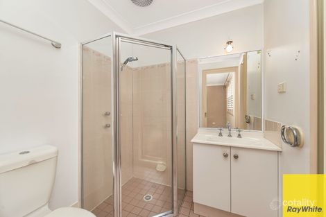 Property photo of 6 John Howe Place Point Clare NSW 2250