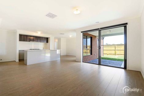 Property photo of 4 Aristotle Way Officer VIC 3809