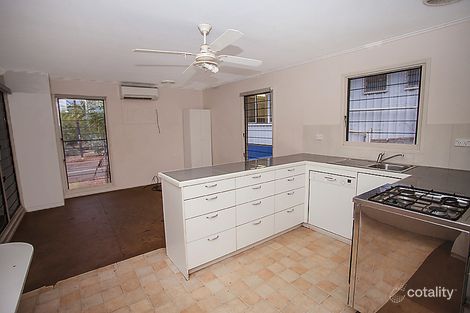 5 Flower St, Miles End, QLD 4825