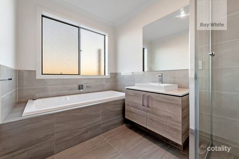 Property photo of 74 Contempo Boulevard Wollert VIC 3750