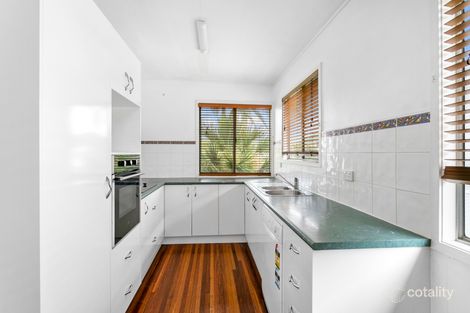 24 Caroline St, Woody Point, QLD 4019