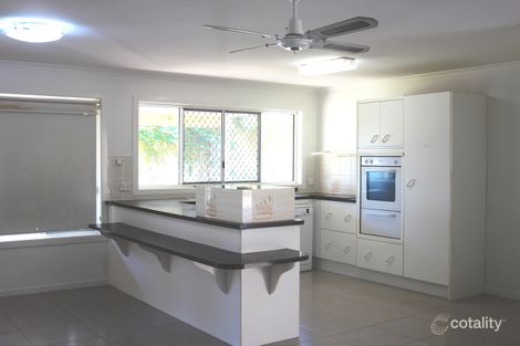 Property photo of 3 Diana Place Urangan QLD 4655