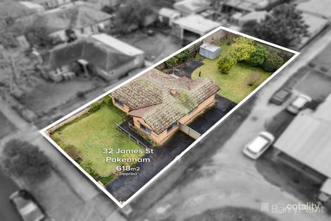 32 James St, Pakenham, VIC 3810