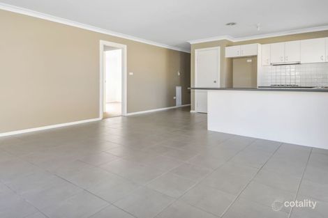 Property photo of 34 Sundown Drive Kelso NSW 2795