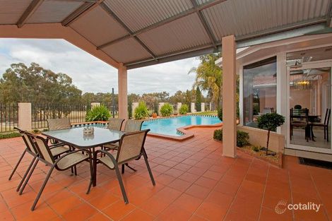 Property photo of 6 The Meadow Thurgoona NSW 2640