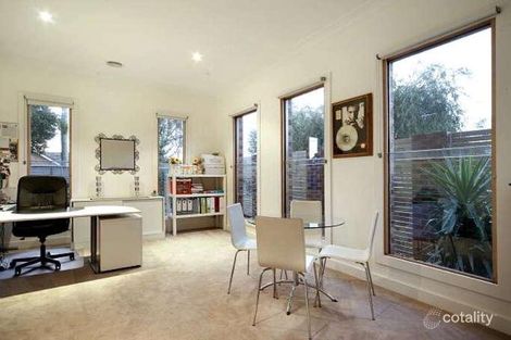 Property photo of 43 Seaview Avenue Bentleigh VIC 3204