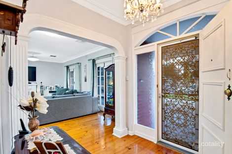 Property photo of 8 Huron Grove West Lakes SA 5021