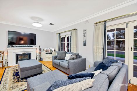 Property photo of 8 Huron Grove West Lakes SA 5021