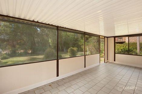 Property photo of 31 Collard Road Point Clare NSW 2250