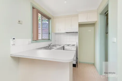 Property photo of 2/3 Taylors Road St Albans VIC 3021