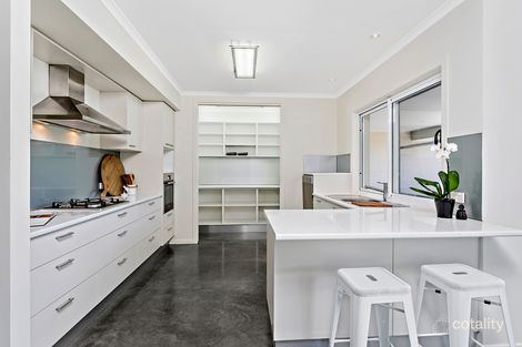 Property photo of 2 Paperbark Street Sapphire Beach NSW 2450
