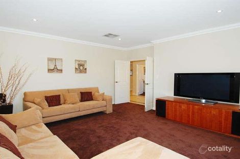 21 Carpenteria Dr, Stirling, WA 6021