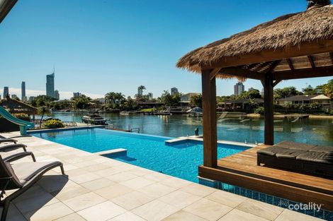 9 Sheridan Park Ave, Broadbeach Waters, QLD 4218