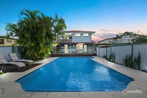 Property photo of 3 Dunbil Avenue Ferny Hills QLD 4055
